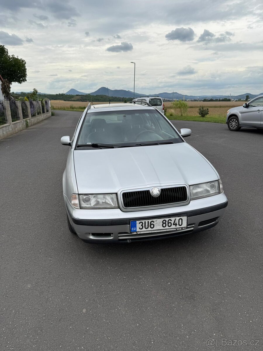 Osobní vůz Škoda Octavia I