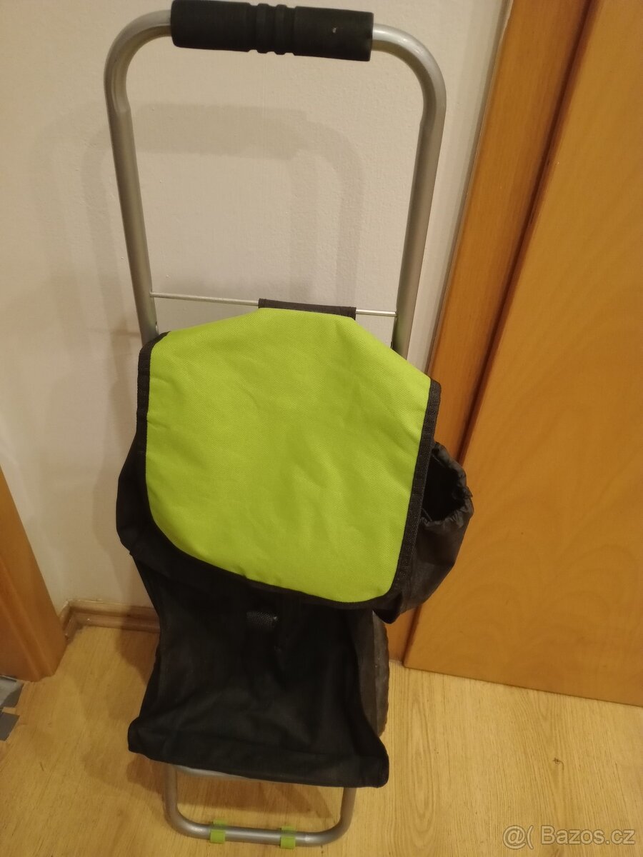 Nákupní taška vetsi kolečka