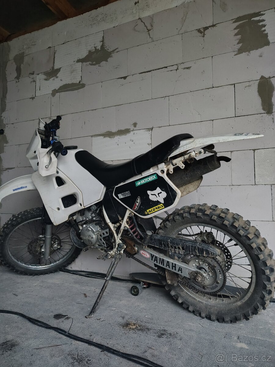 Yamaha DT 125