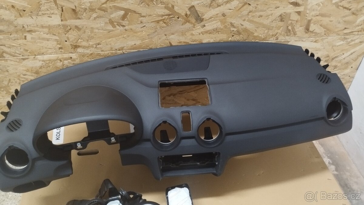 Airbagová sada Audi A1 s originální deskou