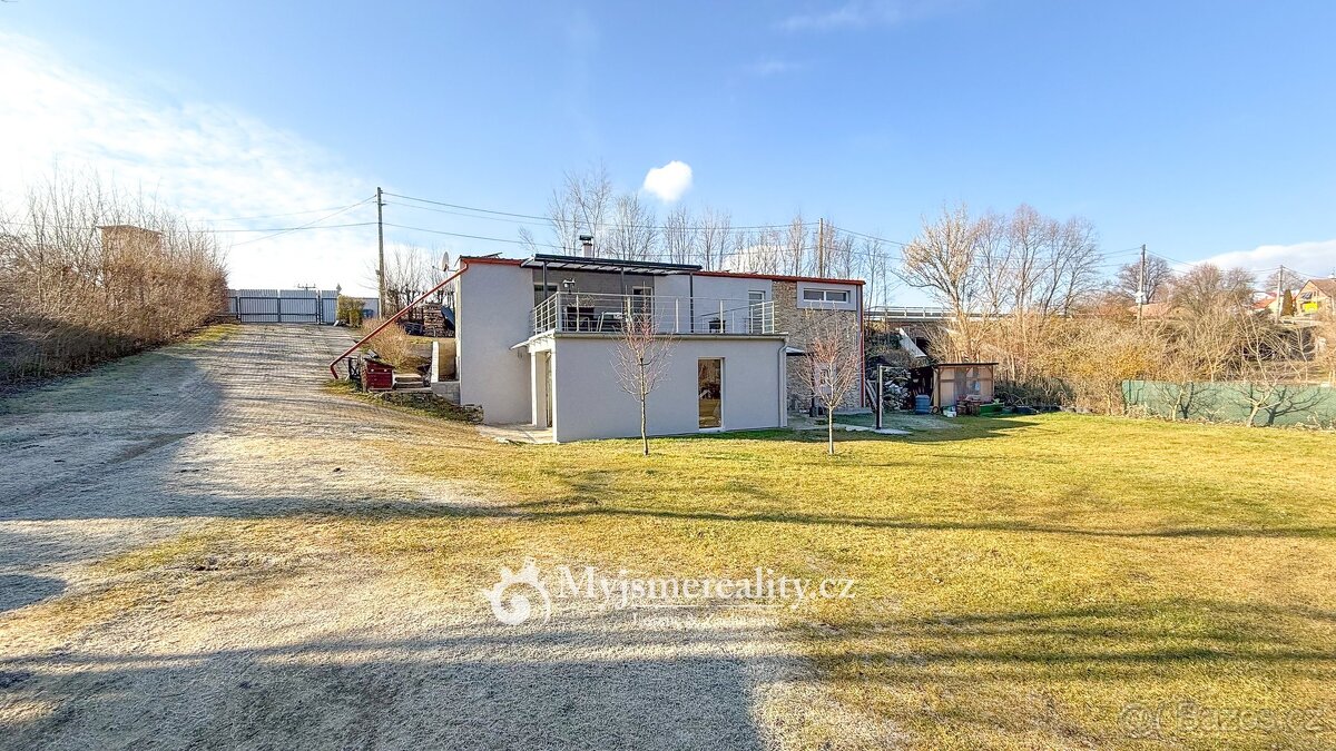 Prodej rodinné domy, 287 m² - Hluboké Mašůvky, okr. Znojmo
