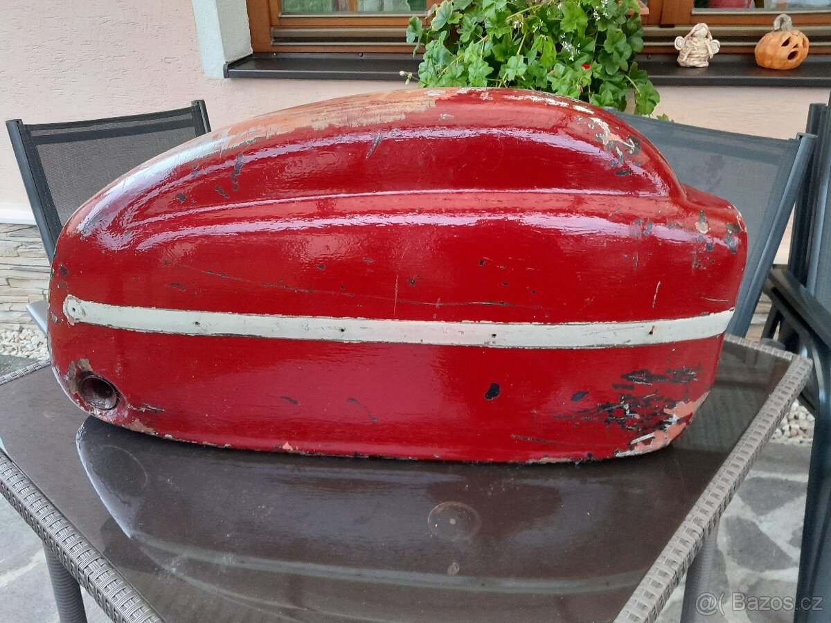 Blatnik k velorexu 560