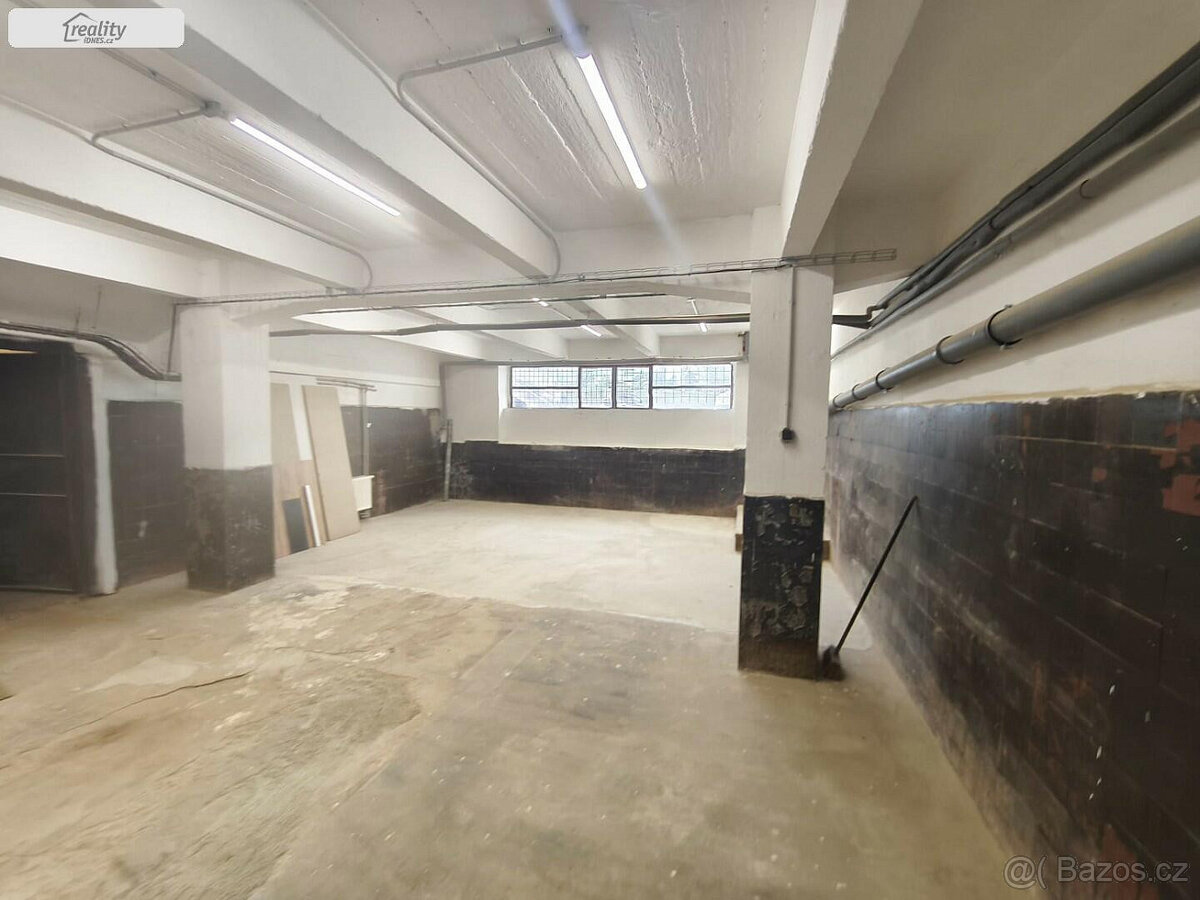 Pronájem, komerční, 67 m, Nádražní 92, Židlochovice, Česko