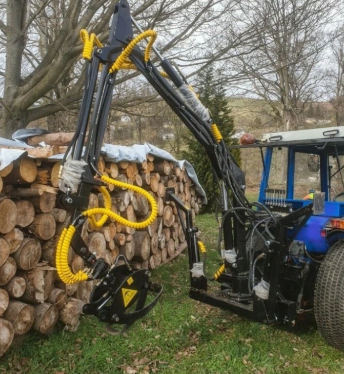 rameno k vyvážečce, hydraulická ruka, jeřáb, ruka za traktor