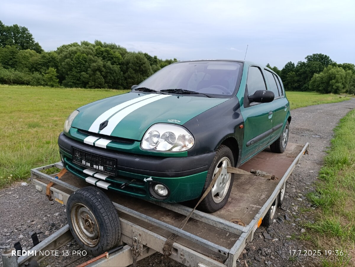 Prodám veškeré díly z vozu Renault Clio 2 1.4i 55Kw