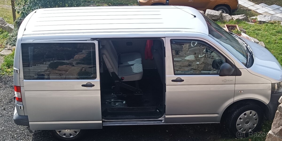 VW TRANSPOTER T5  103 KW