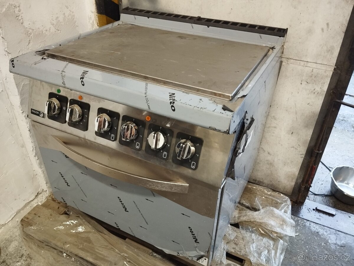 Elektrický tálový sporák s troubou FAGOR C-E911- NOVÝ