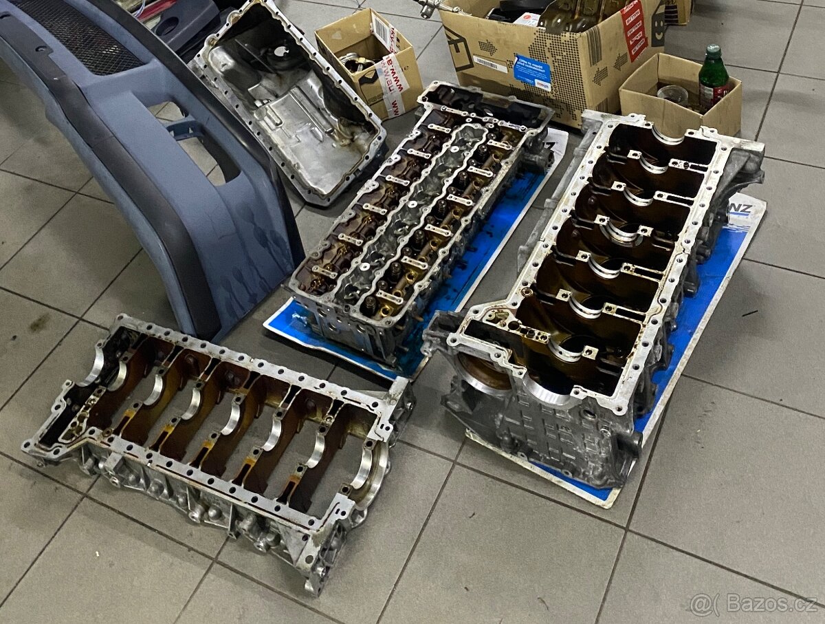 Prodám díly motoru BMW N54 Blok a Hlava motoru