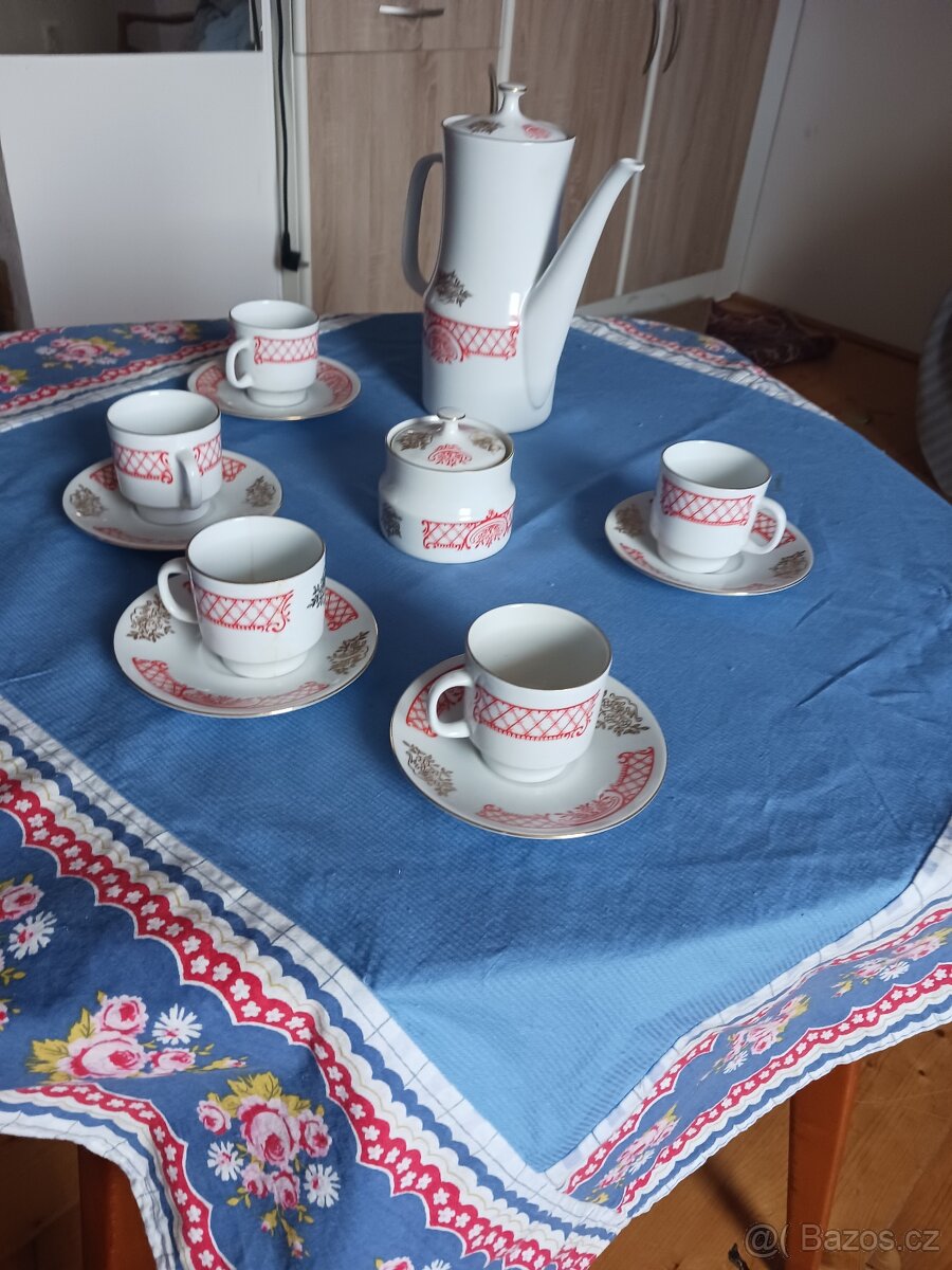 SOUPRAVA NA ITALSKÉ ESPRESSO