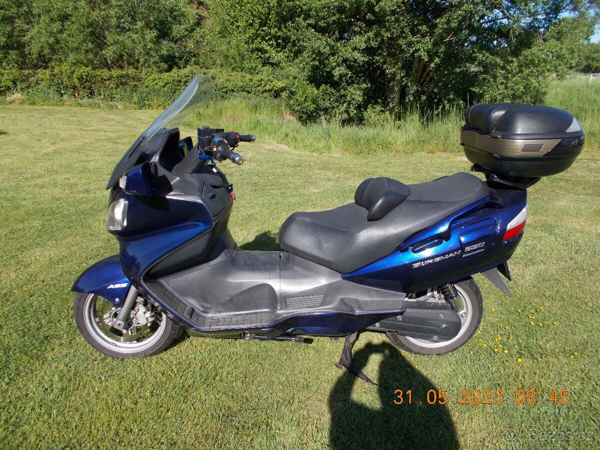 Suzuki Burgman 650 Executive ABS