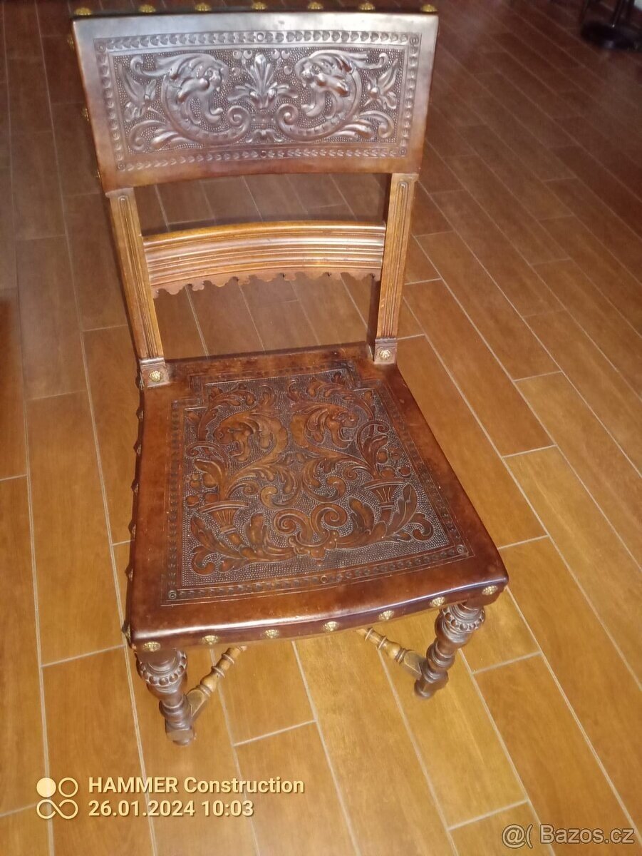 STAROŽITNÉ ŽIDLE SET 4KS