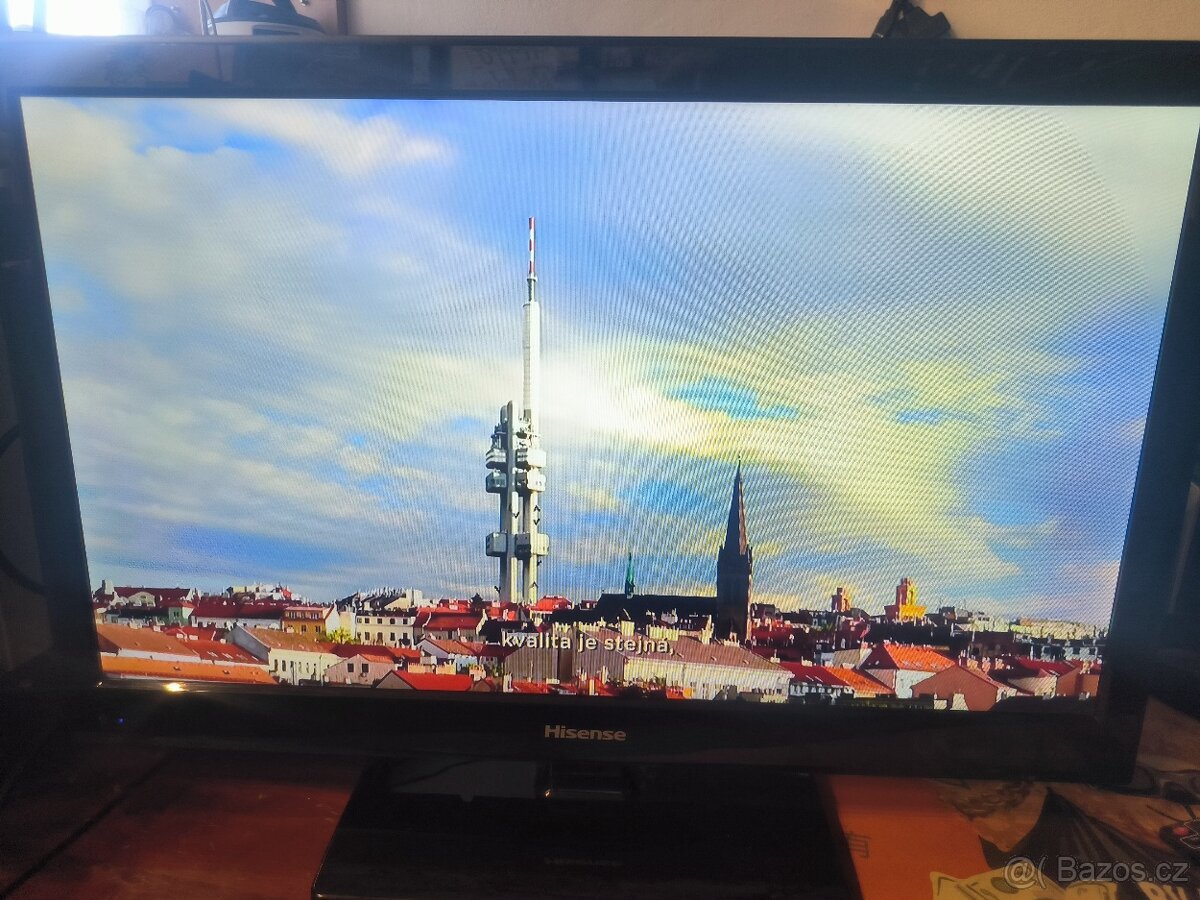 Hisense LHD24W26SEU