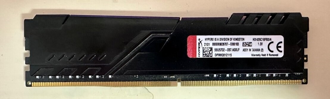 Prodám různé paměti DDR4 SDRAM 4GB