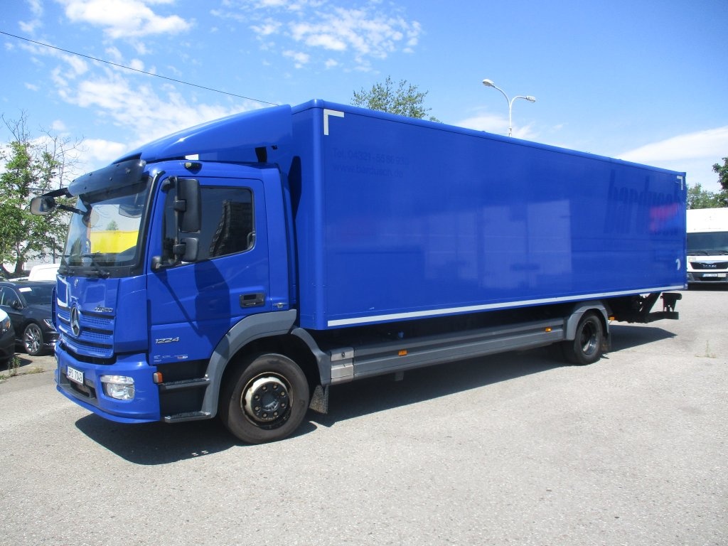 Mercedes - Benz Atego, 396 000 km - Flexibilní financování