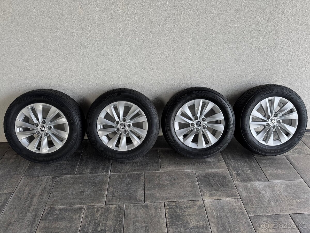 Nová originál škoda letní kola R16 na Octavia 4