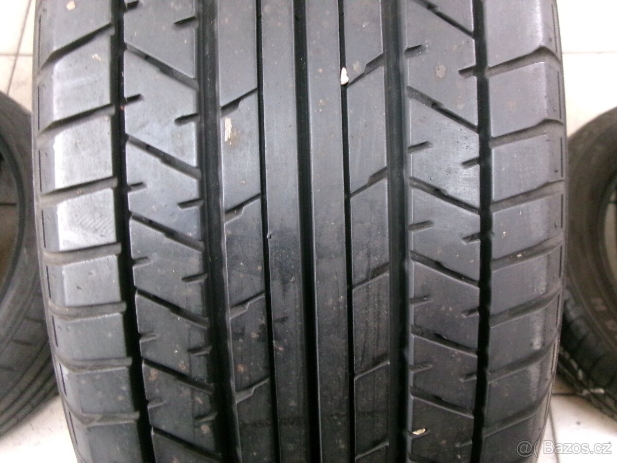 215/60 R17 YOKOHAMA (5,5mm) č.15596