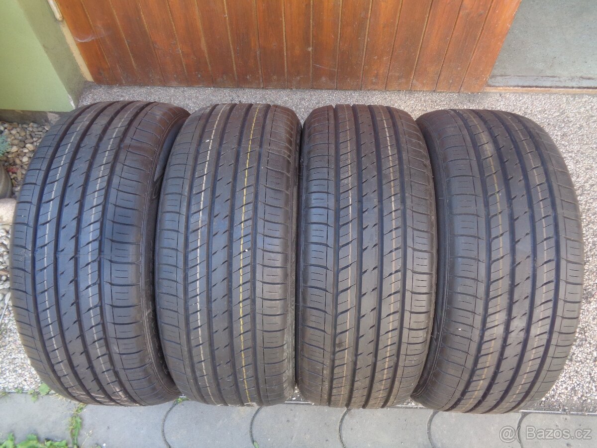Letni pneu 215/50/17 Dunlop - Nové
