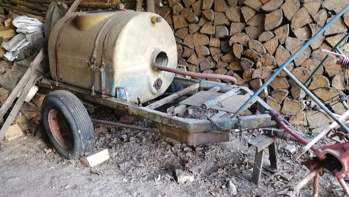 cisterna na podvozku