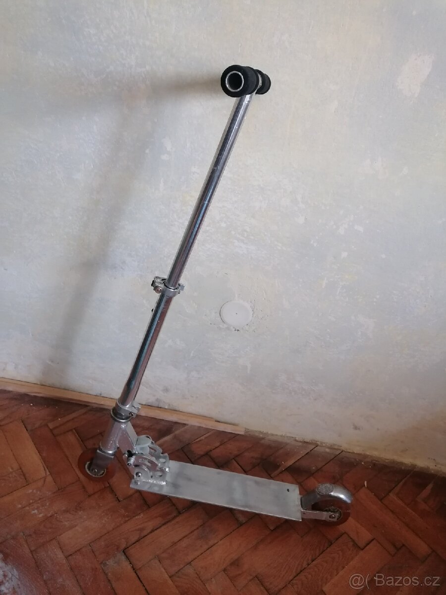 Dětská koloběžka