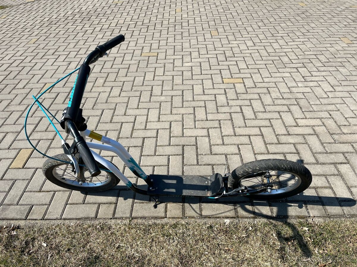 Koloběžka Arcore - sportisimo