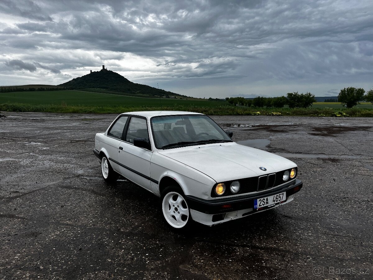 BMW E30 316i