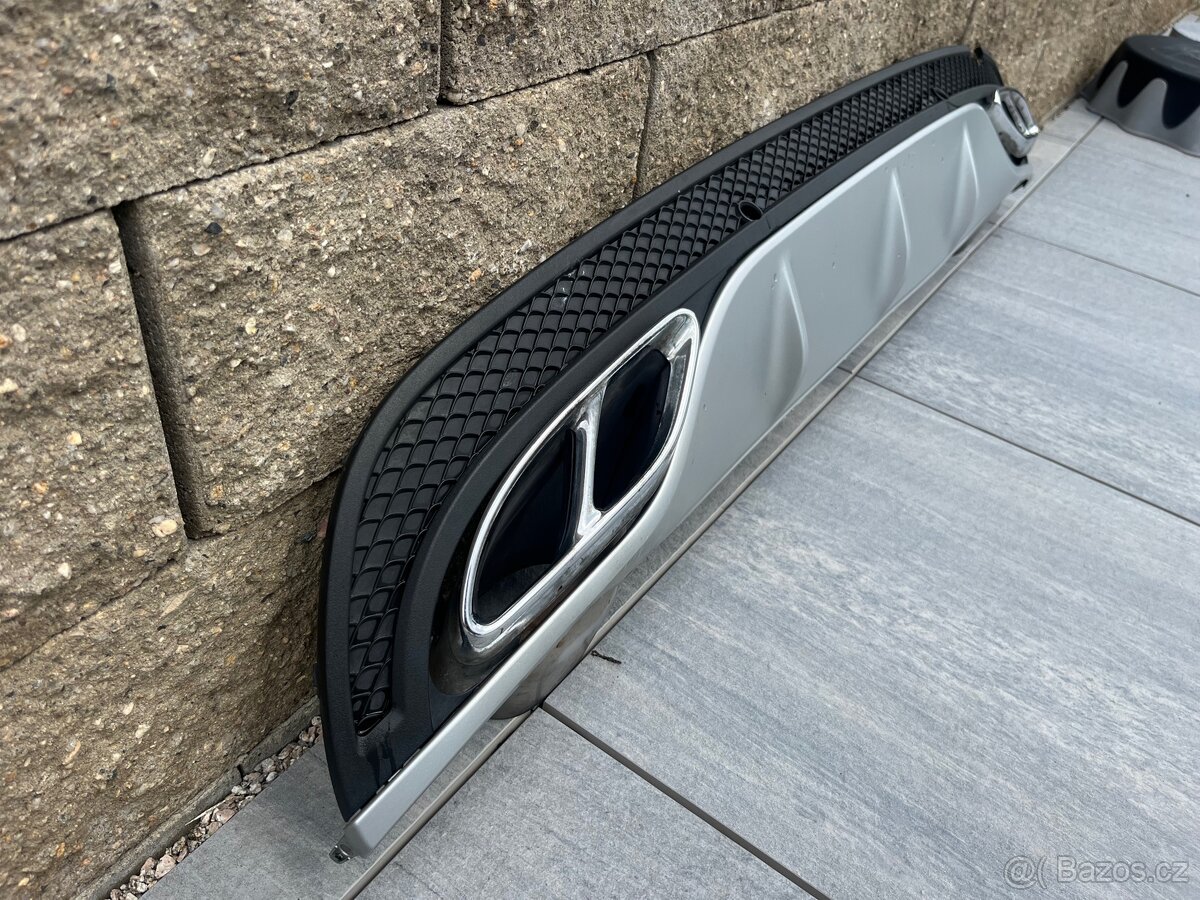 Difuzor a koncovky výfuku Mercedes C43 AMG W205