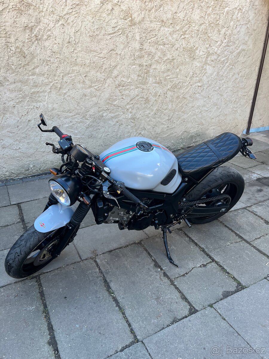 Suzuki sv650 cafe racer A2 od 18ti