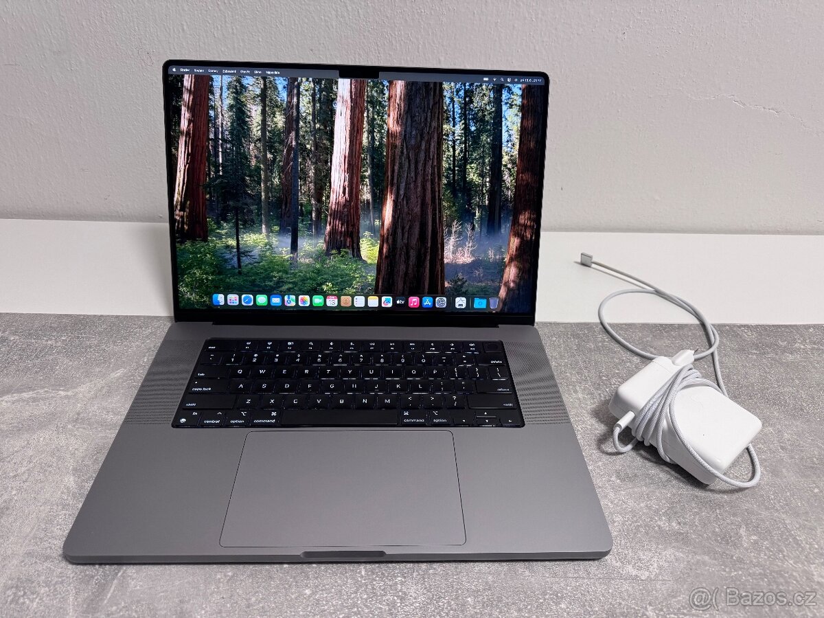 Apple MacBook Pro 16” - M1 Max / 32GB / 1TB - top stav