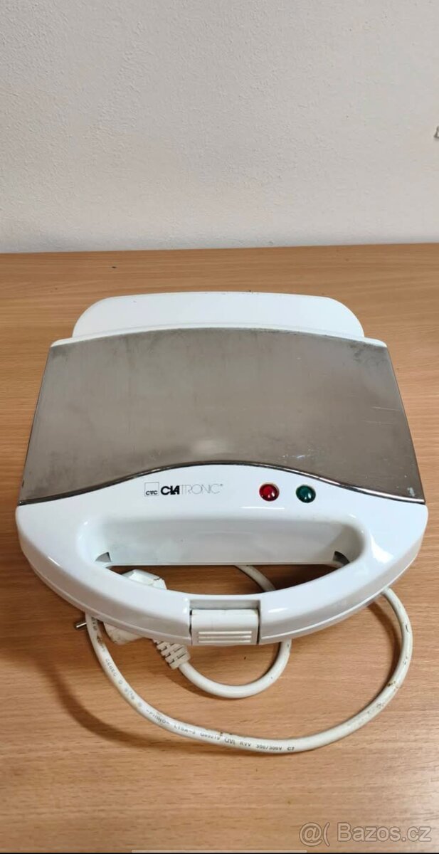 sendvičovač Clatronic