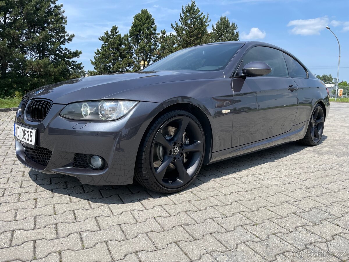 BMW 330d E92 coupe M-packet 149tkm