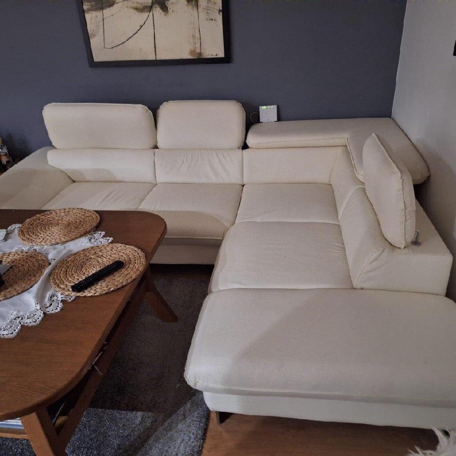 Prodám rohovou sedačku 5.000 .- kč