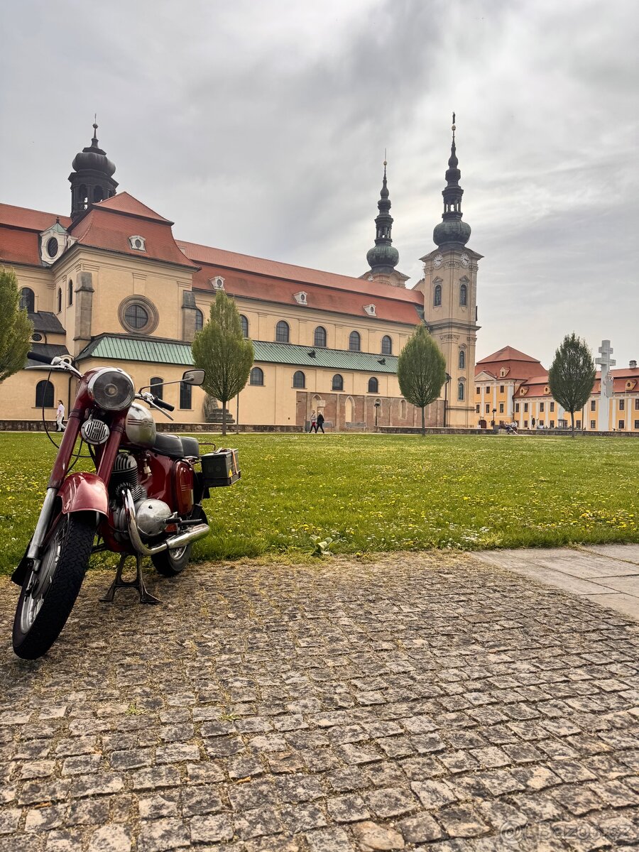 Nádrž a maska na Jawa 250/353