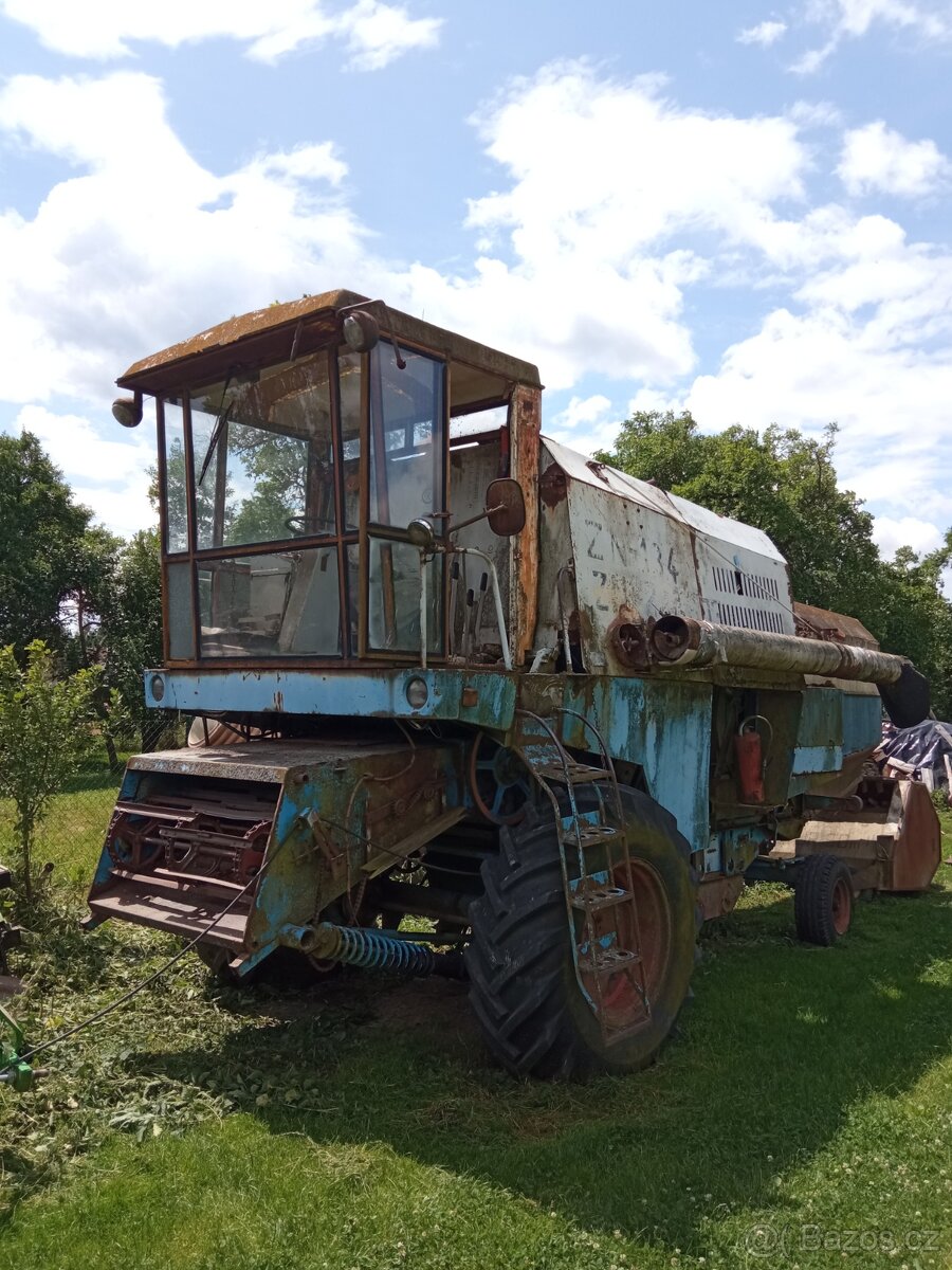 Kombajn e512