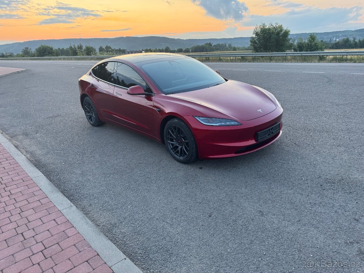 Tesla Model 3 highland Charge Free 82kw