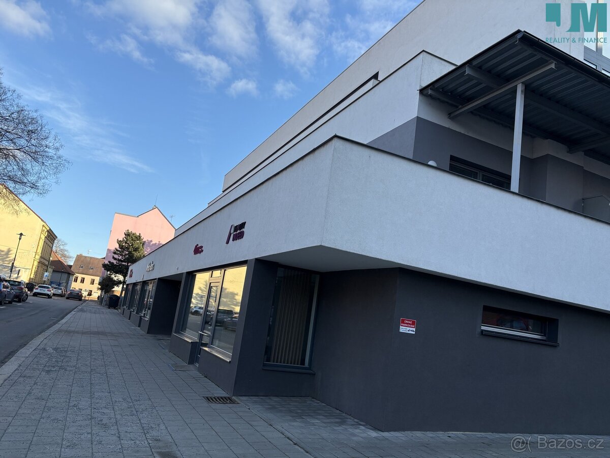 Pronájem parkovací stání, 18 m² - Třebíč - Vnitřní Město - S