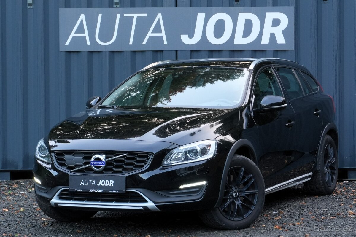 Volvo V60 Cross Country 2.4 D4 AWD 162 kW ČR, Tažné