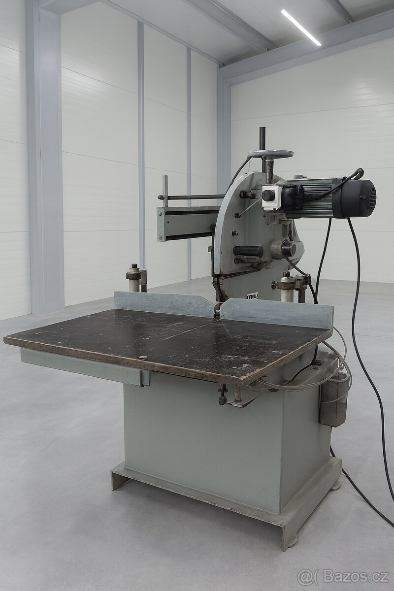 Tahová pila graule zs 200N na PVC alu i  dřevo