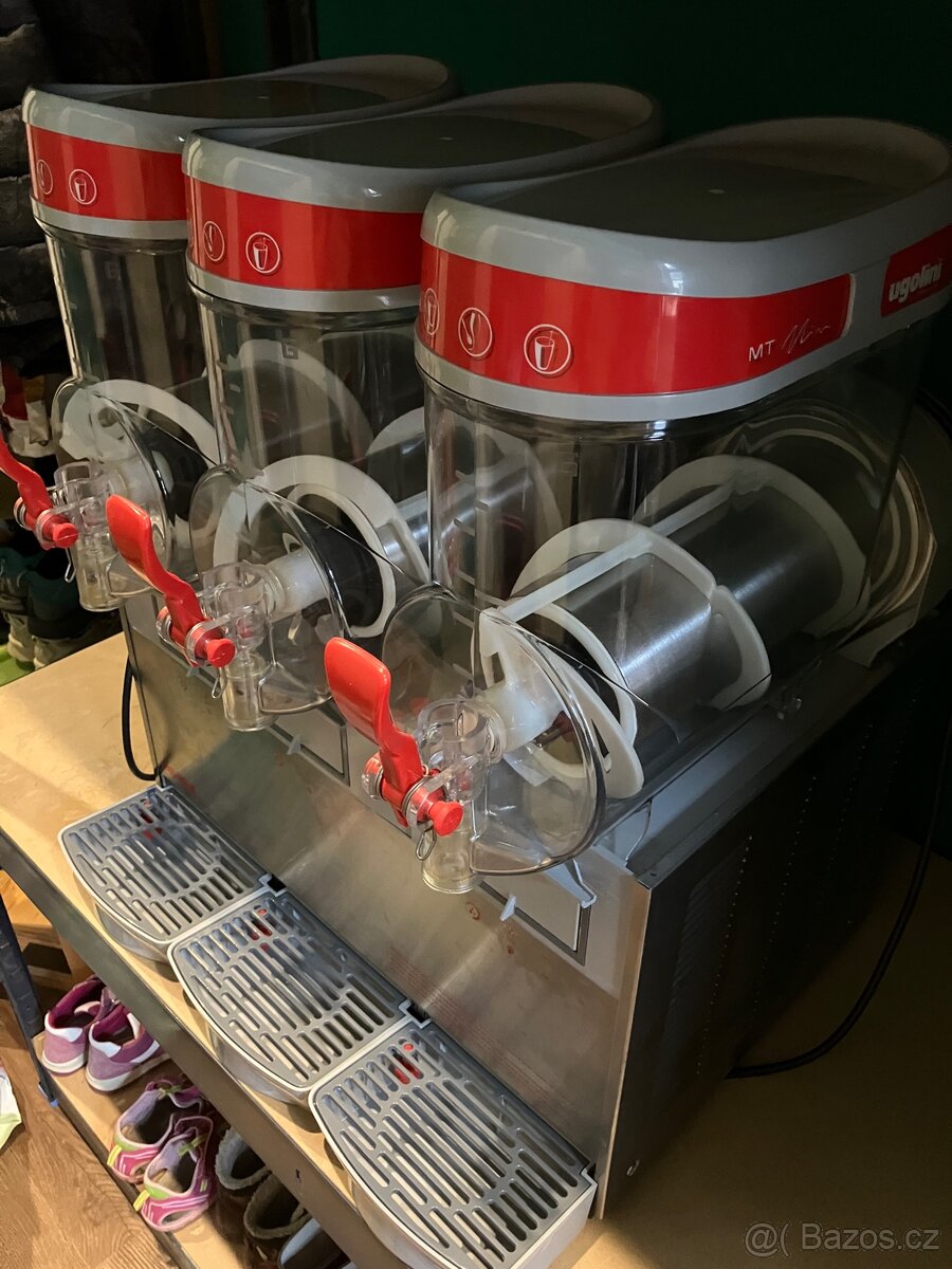 Výrobník ledové tříště Ugolini MT mini 3