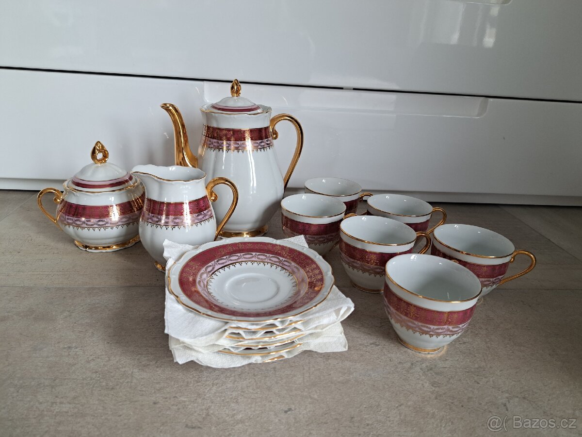 Porcelánový set na kávu -čaj