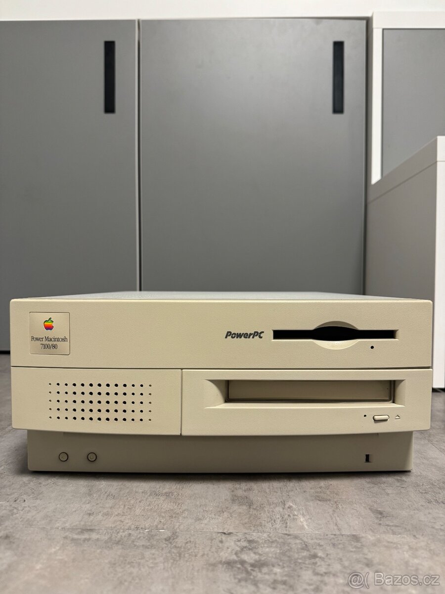 Apple Power Macintosh 7100/80