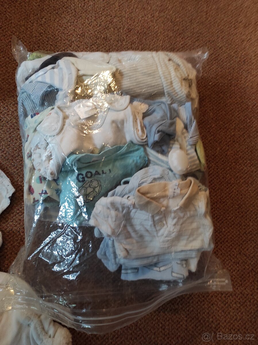 Set oblečení pro novorozeného chlapečka