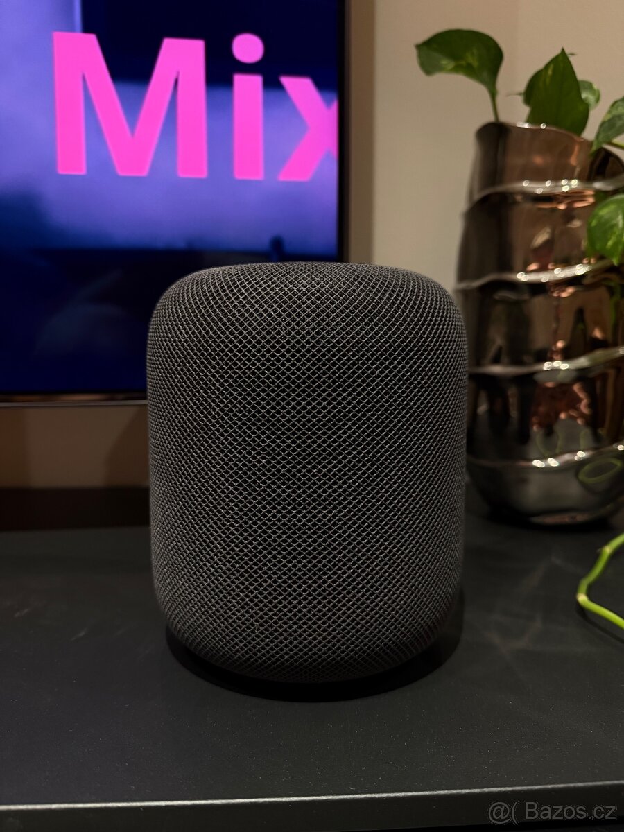 Apple Homepod 1. generace - jako nový