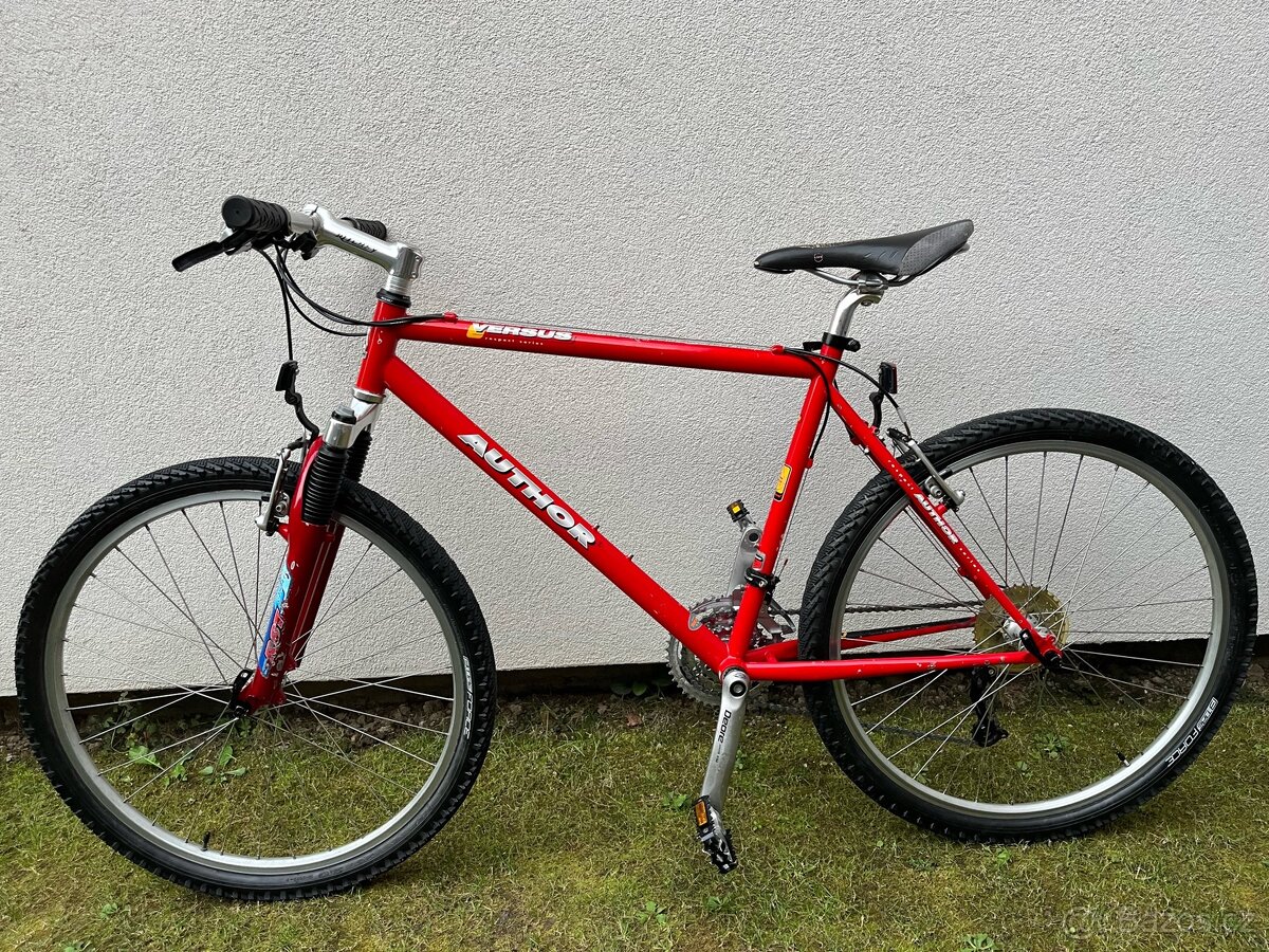 Horké kolo AUTHOR Versus SUPER STAV