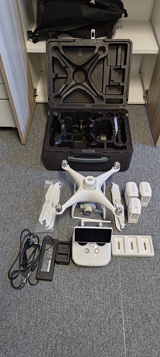 Dron DJI Phantom 4 RTK