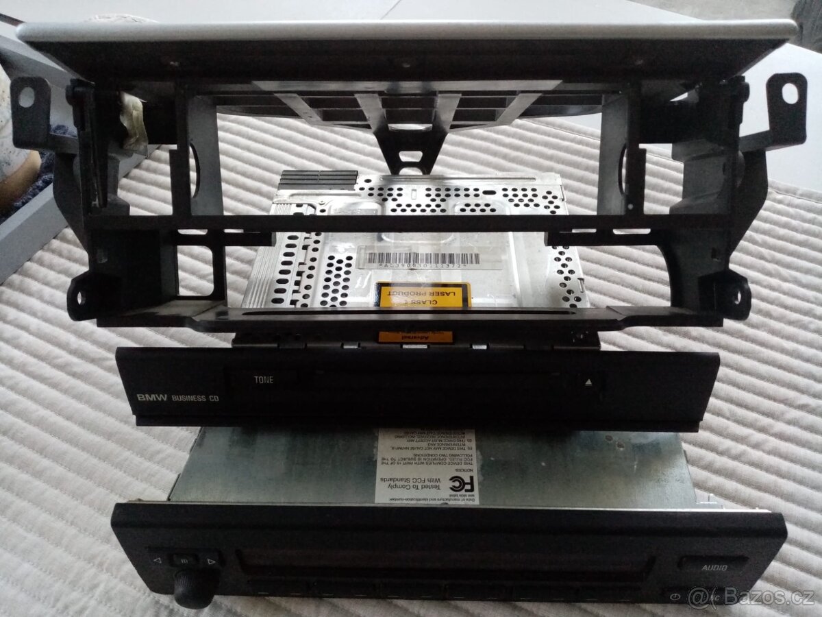 BMW E39 audiosystém business Alpine s CD