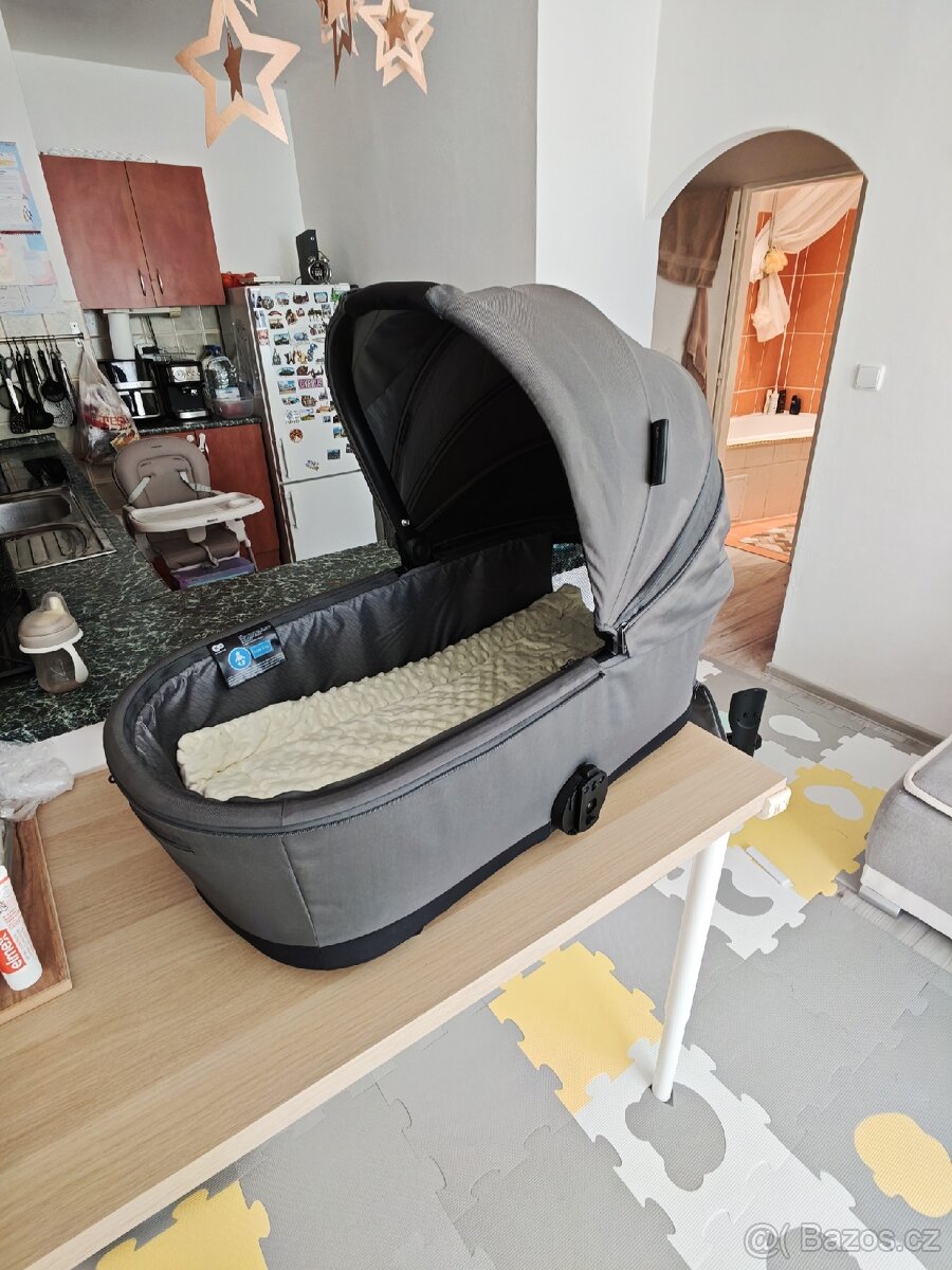 Korba KinderKraft Yoxi