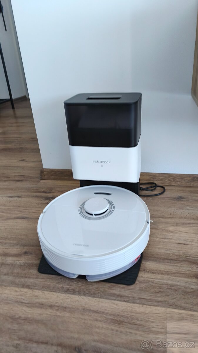 Robotický vysavač