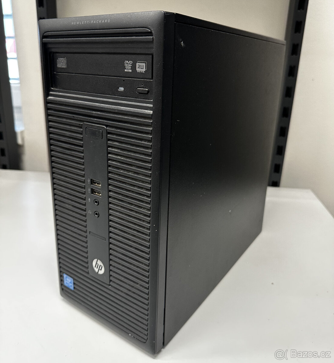 Stolní počítač HP 280 G1 3,2 GHz/4 GB DDR3/500 GB