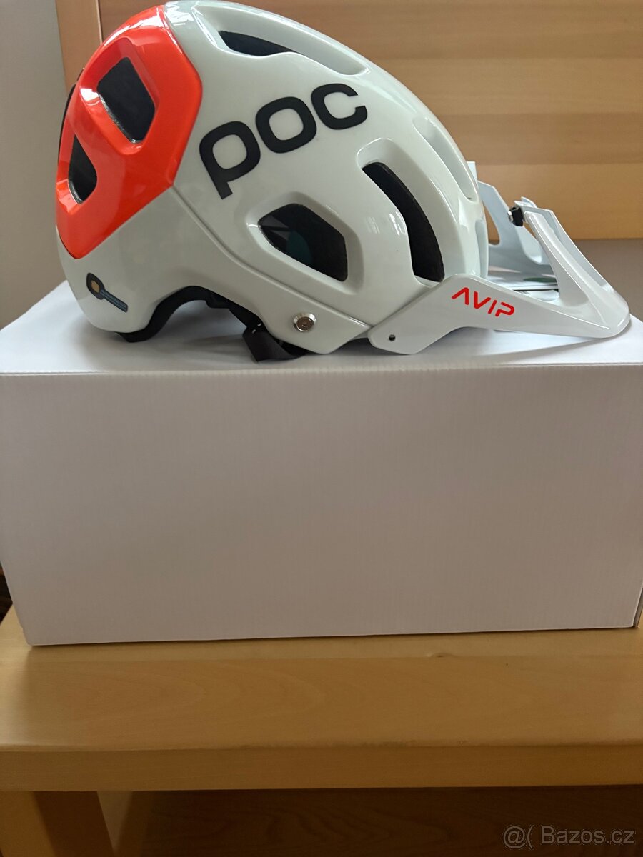 Cyklistická přilba Poc