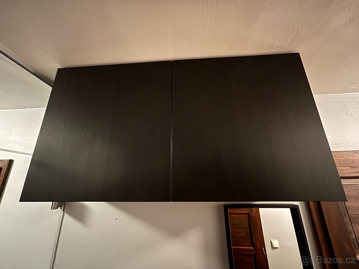 Besta Ikea policový díl s dvířky